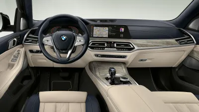 X7 M